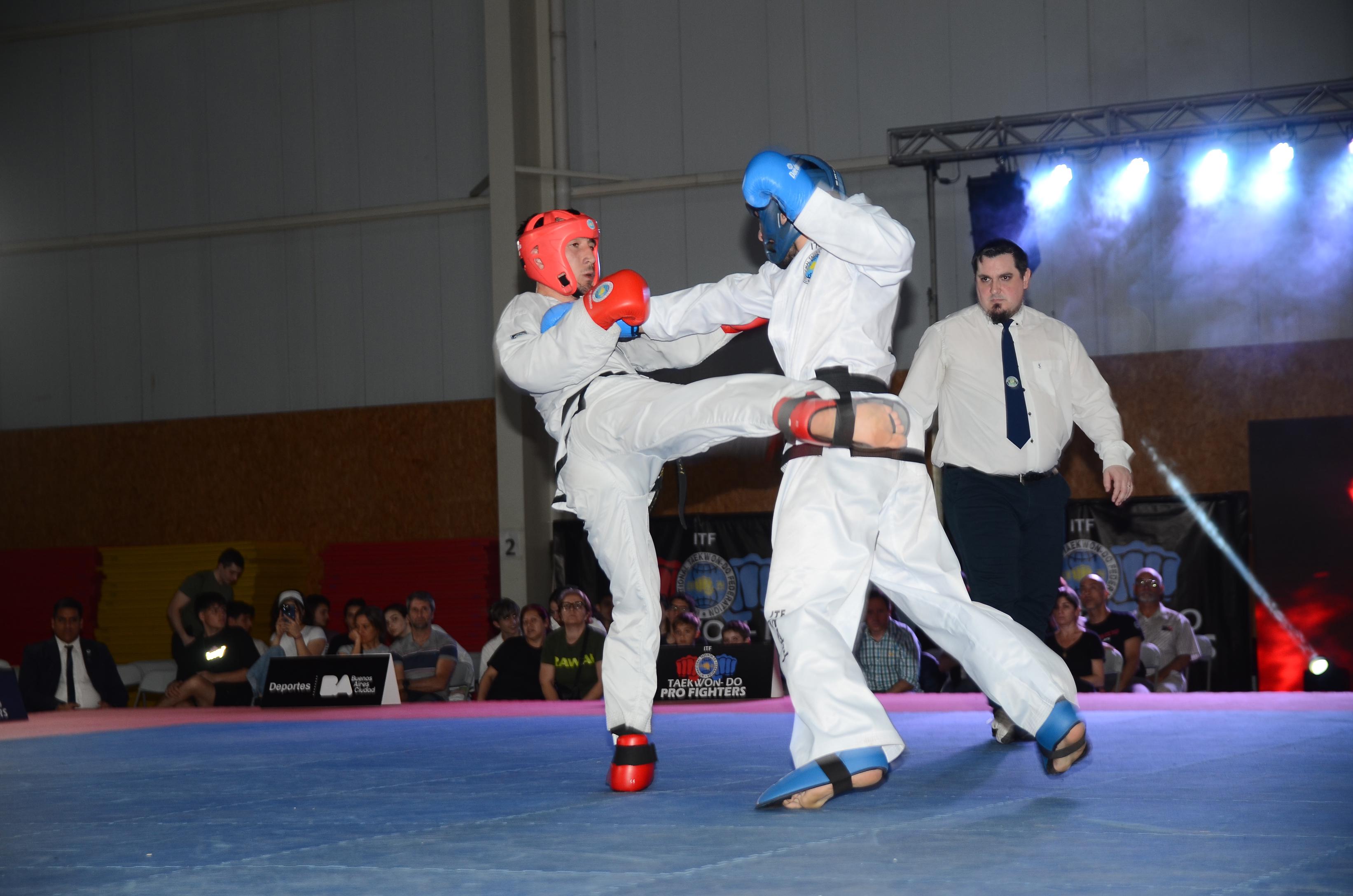 Foto de pelea tpf